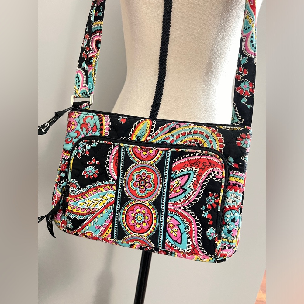 Vera Bradley cross body / shoulder bag black purse colorful paisley design NWOT